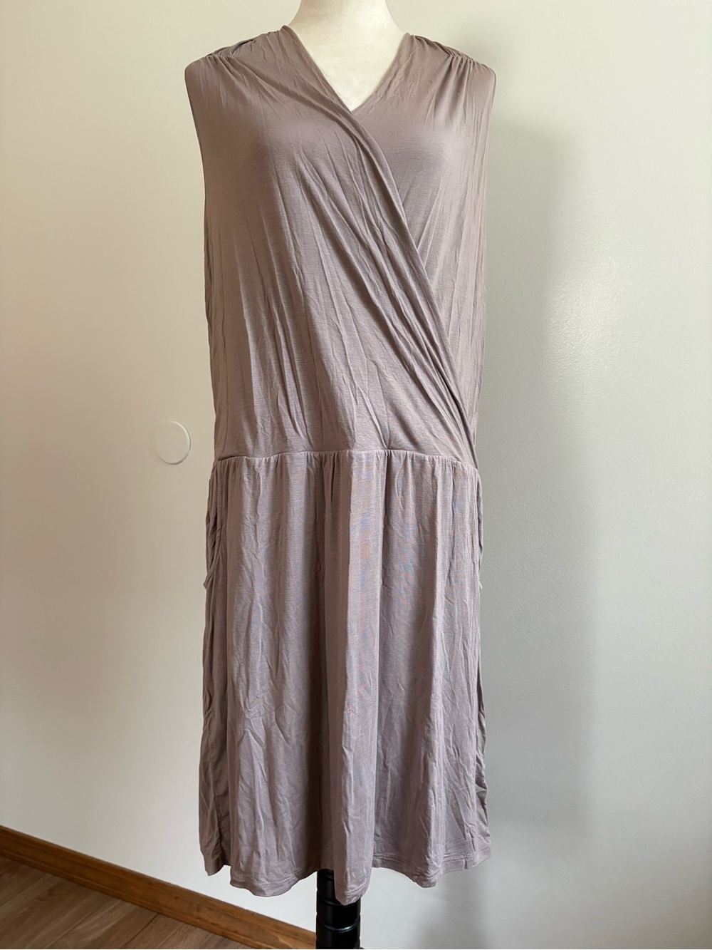 Athleta Surplice Wrap Dress Taupe Grey Modal Blend Drop Waist Racerback XL